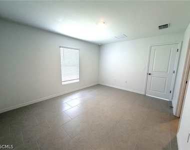 17216 Cantu Court - Photo Thumbnail 12