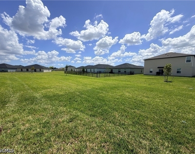 17216 Cantu Court - Photo Thumbnail 24