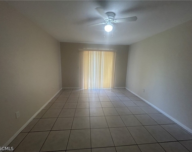 215-217 Se 23rd Place - Photo Thumbnail 14