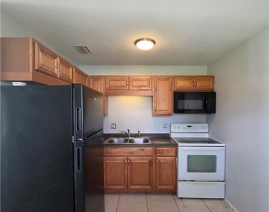 5465 Sago Avenue - Photo Thumbnail 5