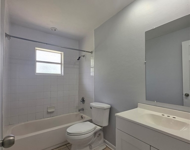5465 Sago Avenue - Photo Thumbnail 10