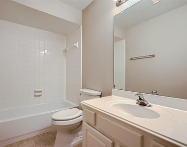 3810 Breaker Court - Photo Thumbnail 22
