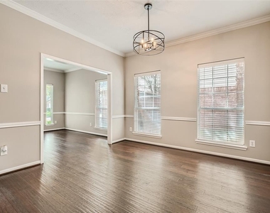 3810 Breaker Court - Photo Thumbnail 4