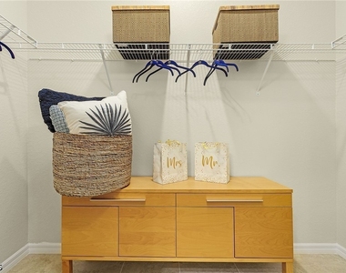 924 Ne 11th Terrace - Photo Thumbnail 14