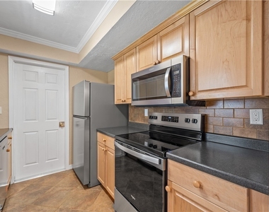 1290 Barrett Road - Photo Thumbnail 7