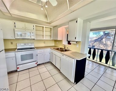 343 Joel Boulevard - Photo Thumbnail 12