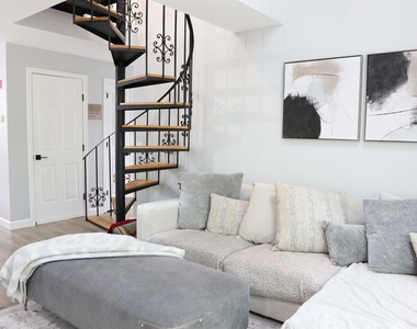 1465 Hooksett - Photo Thumbnail 8