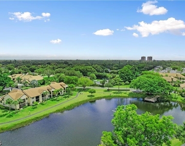 8565 Charter Club Circle - Photo Thumbnail 23