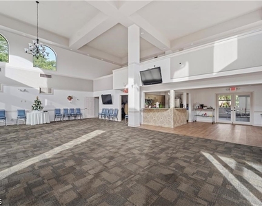 8565 Charter Club Circle - Photo Thumbnail 31