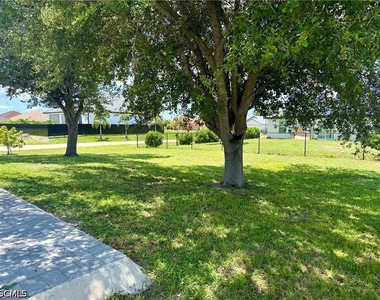 2204 Nelson Road N - Photo Thumbnail 24