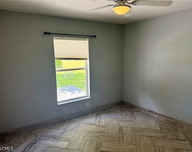 2204 Nelson Road N - Photo Thumbnail 15