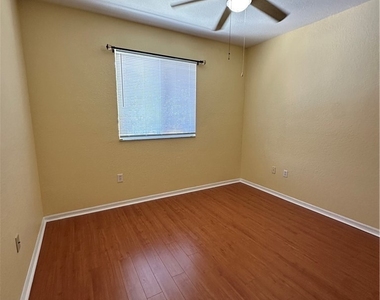 6361 Aragon Way - Photo Thumbnail 20