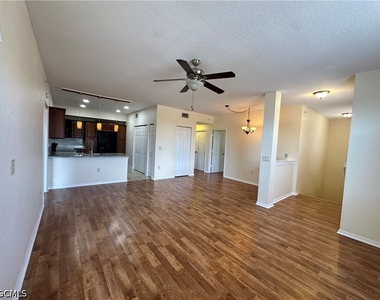 6361 Aragon Way - Photo Thumbnail 7