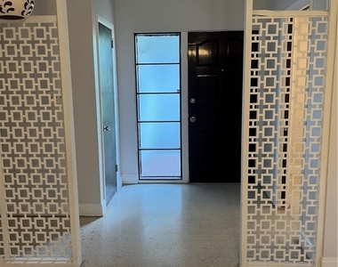2031 Maravilla Circle - Photo Thumbnail 2