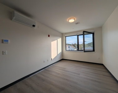 55 North Main - Photo Thumbnail 9