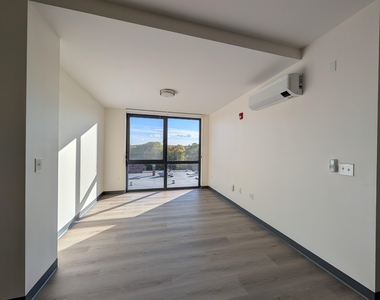 55 North Main - Photo Thumbnail 32