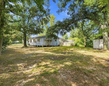 105 League Street - Photo Thumbnail 22