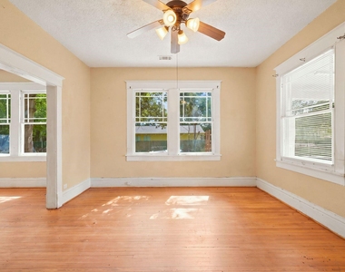 105 League Street - Photo Thumbnail 3