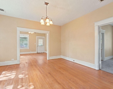 105 League Street - Photo Thumbnail 6