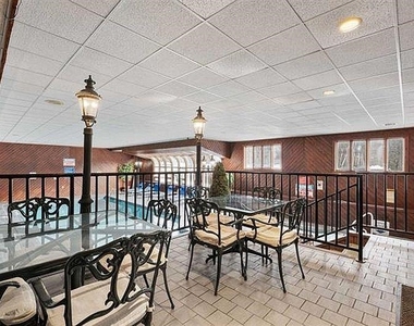 227 Main - Photo Thumbnail 11