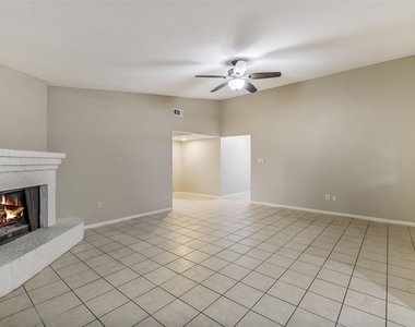 19334 Wood Village Lane - Photo Thumbnail 7