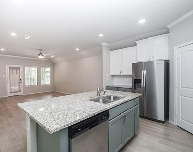 9316 Colonial Bent Court - Photo Thumbnail 9