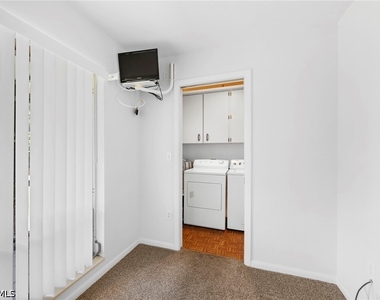 849 Palm View Drive - Photo Thumbnail 12