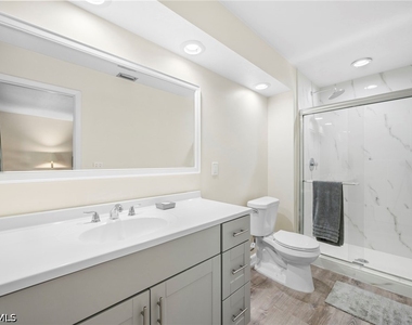 849 Palm View Drive - Photo Thumbnail 15