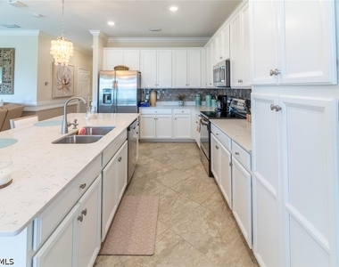 9596 Trevi Court - Photo Thumbnail 10