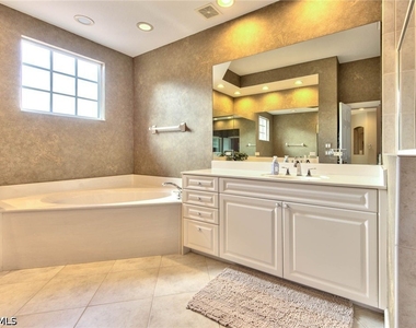 9657 Cypress Hammock Circle - Photo Thumbnail 24