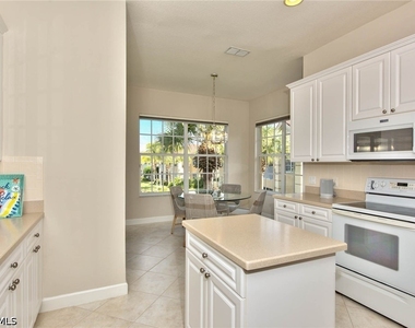 9657 Cypress Hammock Circle - Photo Thumbnail 12