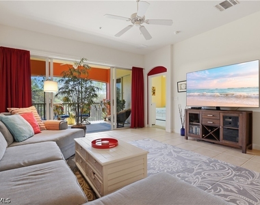 8601 Piazza Del Lago Circle - Photo Thumbnail 3