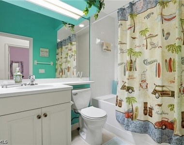 8601 Piazza Del Lago Circle - Photo Thumbnail 14