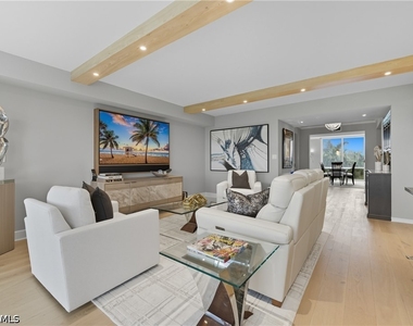 7515 Pelican Bay Boulevard - Photo Thumbnail 8