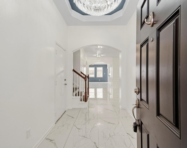21635 Alta Peak Way - Photo Thumbnail 2