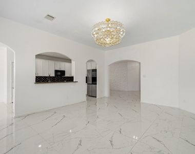 21635 Alta Peak Way - Photo Thumbnail 15