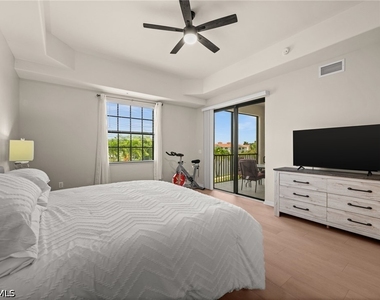 15121 Laguna Drive - Photo Thumbnail 15