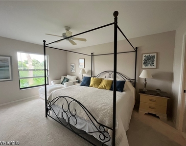 513 Lake Louise Circle - Photo Thumbnail 7