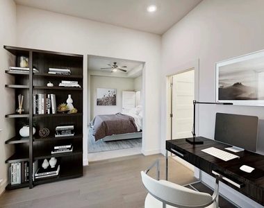 2727 Travis Street - Photo Thumbnail 10