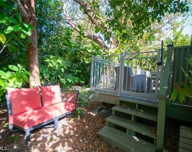 1313 Solana Road W - Photo Thumbnail 27