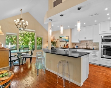 1313 Solana Road W - Photo Thumbnail 10