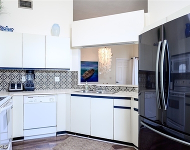 586 Beachwalk Circle - Photo Thumbnail 9