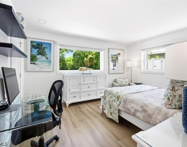 1274 Pine Court - Photo Thumbnail 32