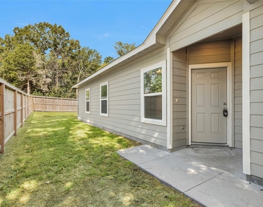 15841 Beechnut Dr - Photo Thumbnail 17