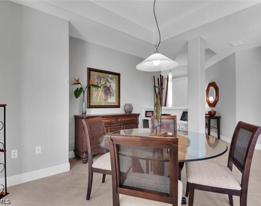 6413 Legacy Circle - Photo Thumbnail 15