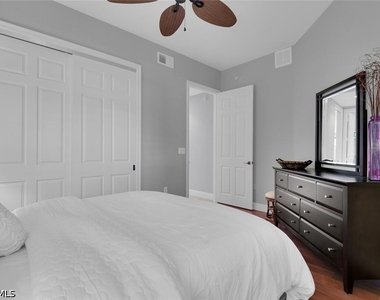 6413 Legacy Circle - Photo Thumbnail 21