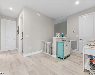 2609 Seychelles Circle - Photo Thumbnail 24