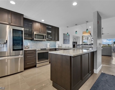 10684 Gulf Shore Drive - Photo Thumbnail 1