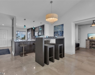 10684 Gulf Shore Drive - Photo Thumbnail 6