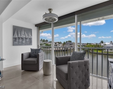 10684 Gulf Shore Drive - Photo Thumbnail 11